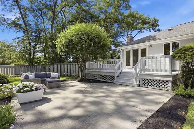 14 Eugene Road, Burlington, MA 01803