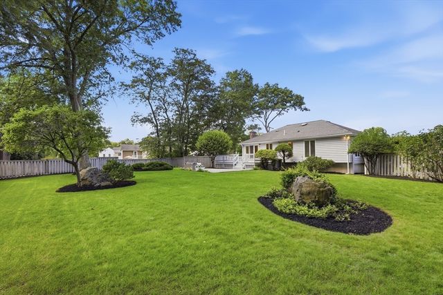 14 Eugene Road, Burlington, MA 01803