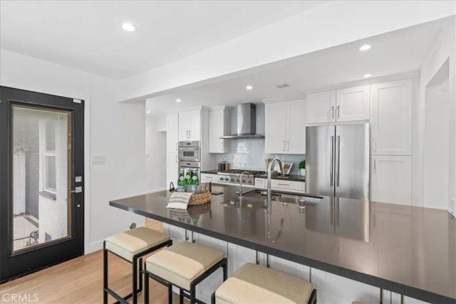 1320 Thayer, Los Angeles, CA 90024