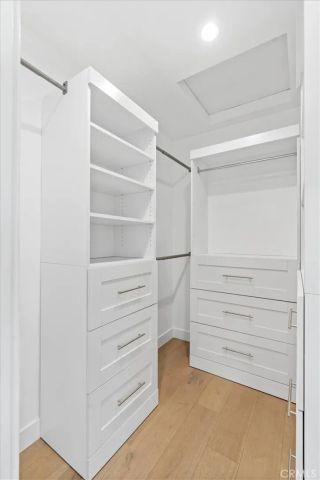 1320 Thayer, Los Angeles, CA 90024