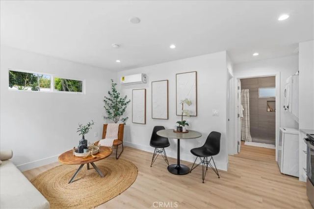 1320 Thayer, Los Angeles, CA 90024