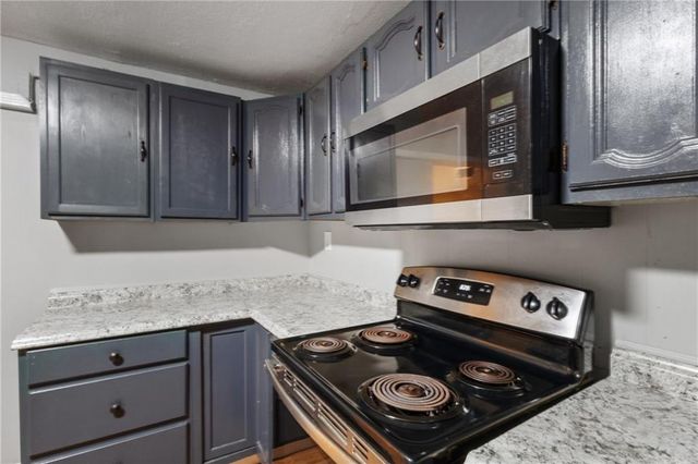 562 PATILLO Road, Stockbridge, GA 30281