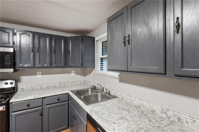 562 PATILLO Road, Stockbridge, GA 30281