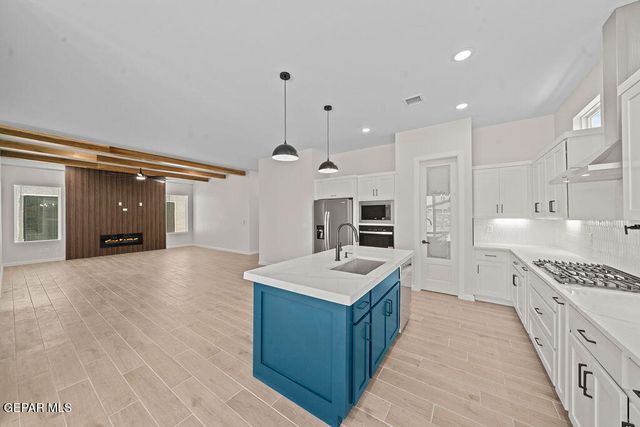 1417 DYLAN Place, El Paso, TX 79928