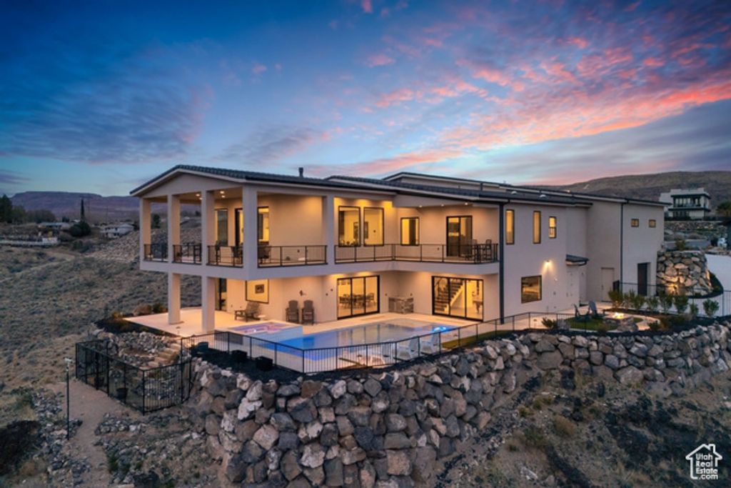 Image 2 of property listing at 599 W 170 S, La Verkin, UT 84745