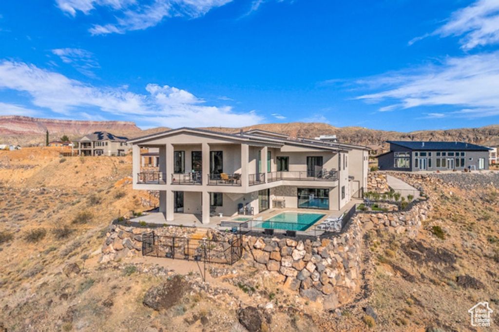 Image 11 of property listing at 599 W 170 S, La Verkin, UT 84745