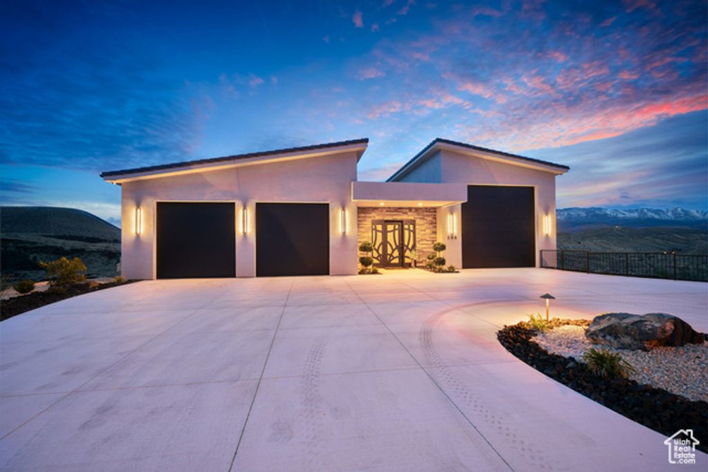 Image 102 of property listing at 599 W 170 S, La Verkin, UT 84745