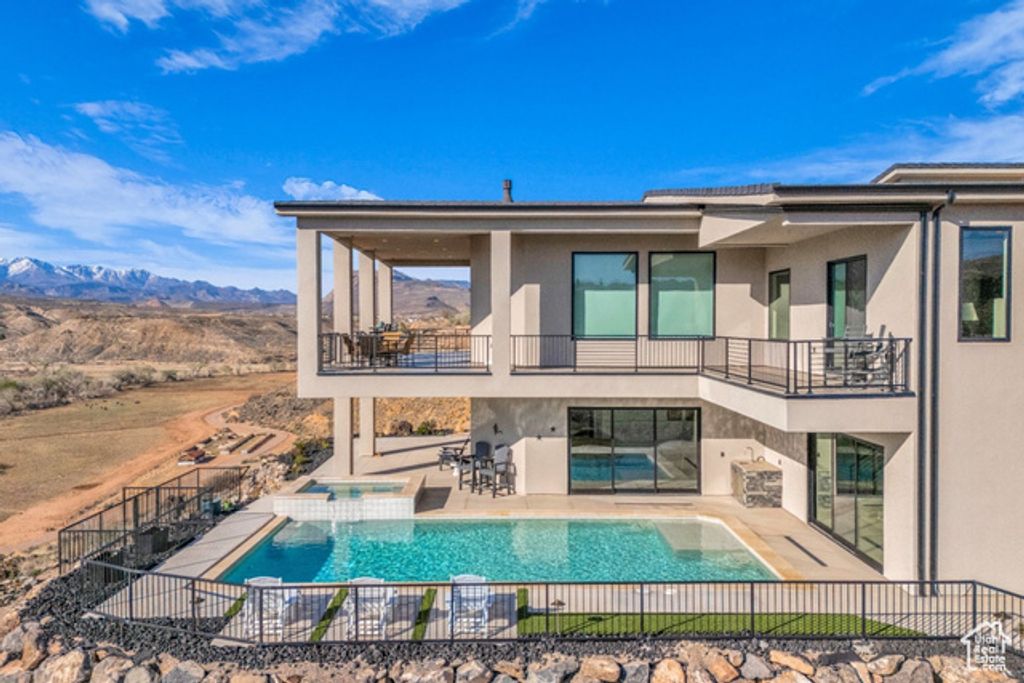 Image 15 of property listing at 599 W 170 S, La Verkin, UT 84745