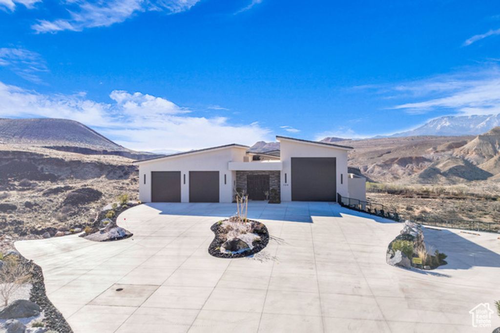 Image 55 of property listing at 599 W 170 S, La Verkin, UT 84745