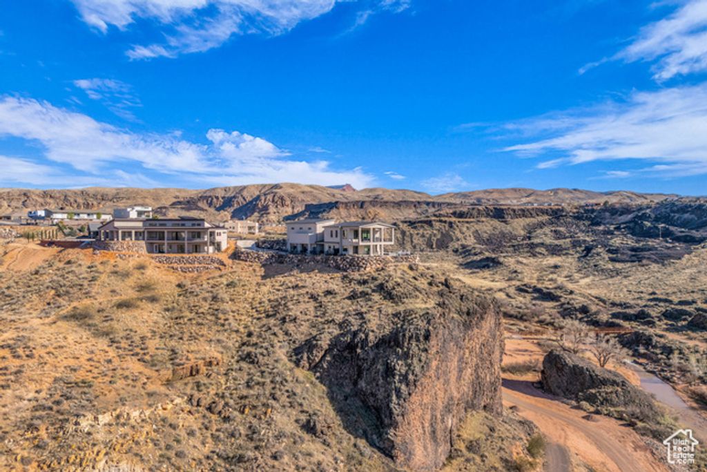Image 59 of property listing at 599 W 170 S, La Verkin, UT 84745