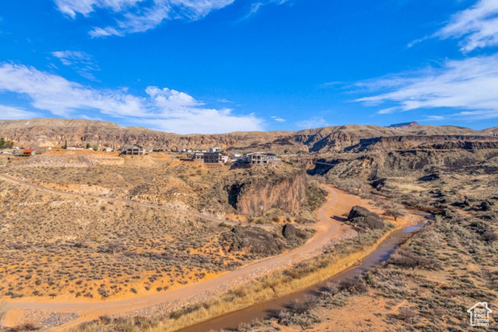 Image 60 of property listing at 599 W 170 S, La Verkin, UT 84745