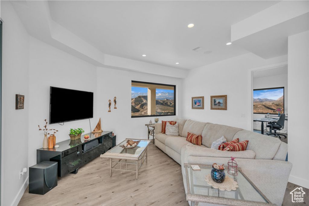 Image 84 of property listing at 599 W 170 S, La Verkin, UT 84745