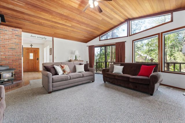 680 Larkspur Ln, Murphys, CA 95247