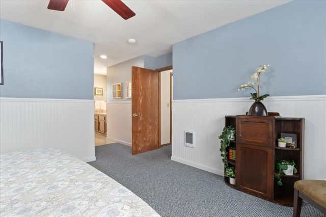 680 Larkspur Ln, Murphys, CA 95247