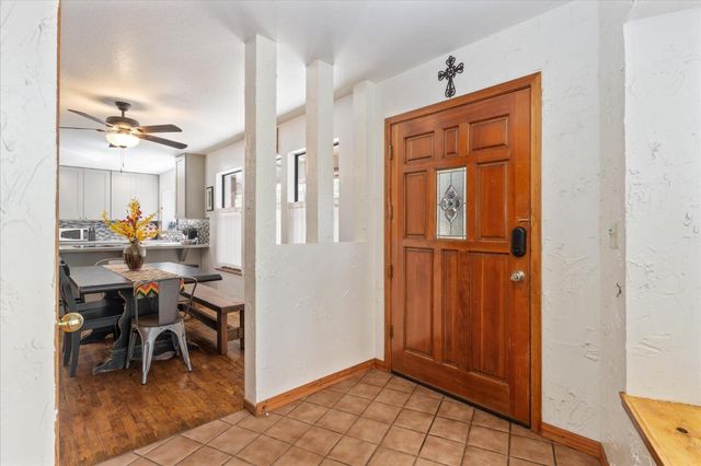 680 Larkspur Ln, Murphys, CA 95247
