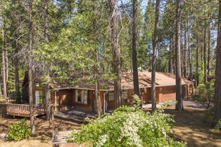 680 Larkspur Ln, Murphys, CA 95247