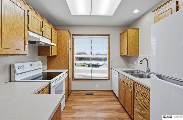 11593 S 205th Street, Gretna, NE 68028