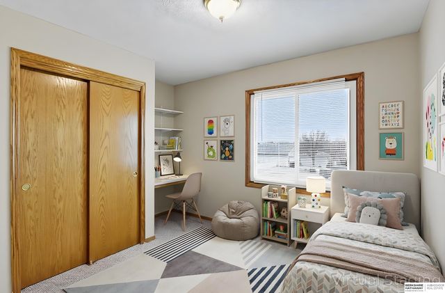 11593 S 205th Street, Gretna, NE 68028