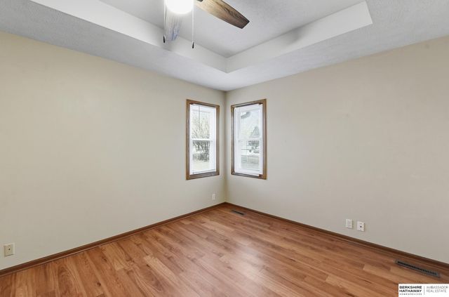 11593 S 205th Street, Gretna, NE 68028