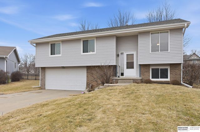 11593 S 205th Street, Gretna, NE 68028