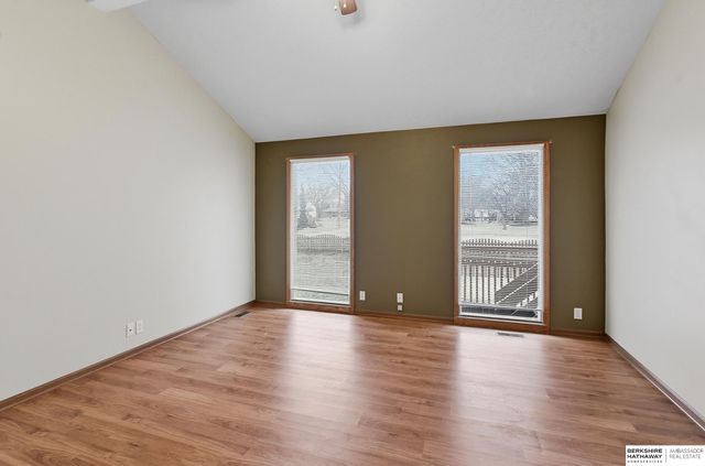 11593 S 205th Street, Gretna, NE 68028