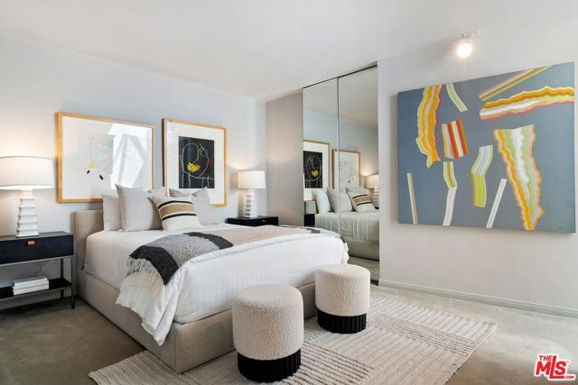 524 N Canon Drive, Beverly Hills, CA 90210