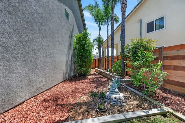 39221 Memory, Murrieta, CA 92563