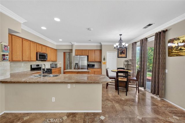 39221 Memory, Murrieta, CA 92563