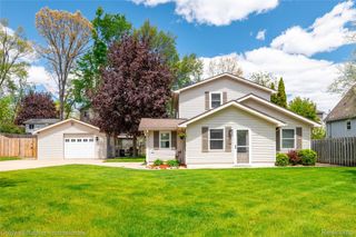4020 Totem Lane, Waterford Charter Township, MI 48328