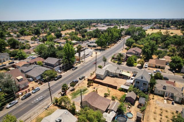 5070 Martin Luther King jr blvd, Sacramento, CA 10820