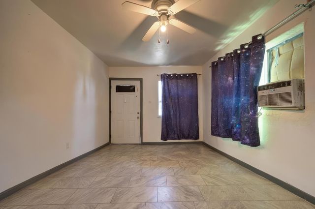 5070 Martin Luther King jr blvd, Sacramento, CA 10820