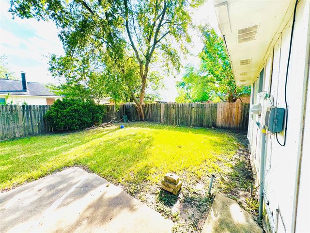 1803 Ripple Creek Drive, Missouri City, TX 77489