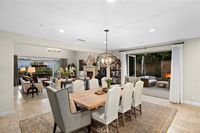 137 Sunset, Irvine, CA 92602