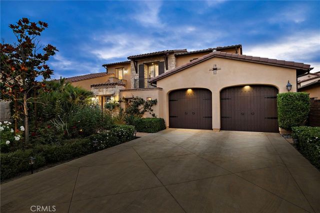 137 Sunset, Irvine, CA 92602