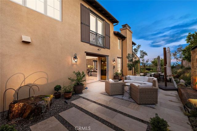 137 Sunset, Irvine, CA 92602