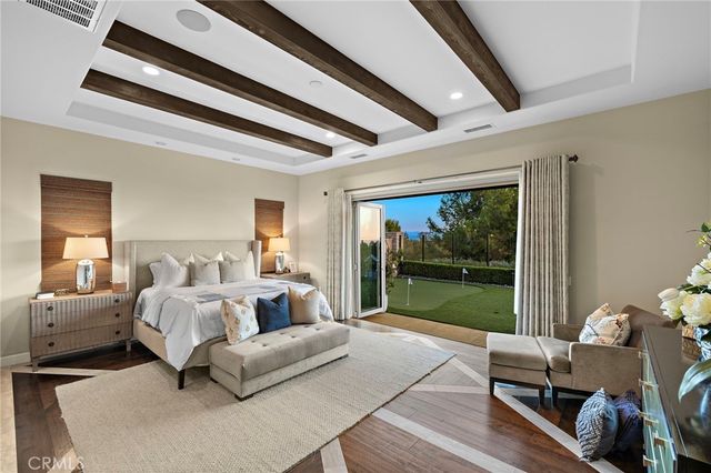 137 Sunset, Irvine, CA 92602
