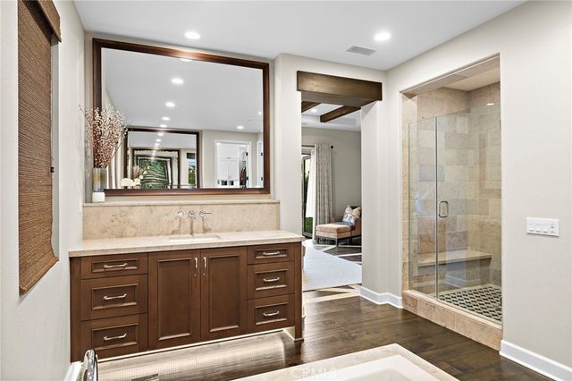 137 Sunset, Irvine, CA 92602