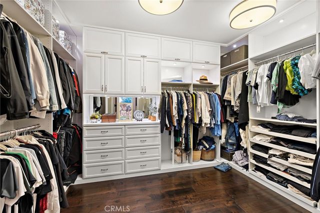 137 Sunset, Irvine, CA 92602
