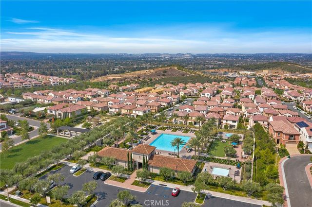 137 Sunset, Irvine, CA 92602
