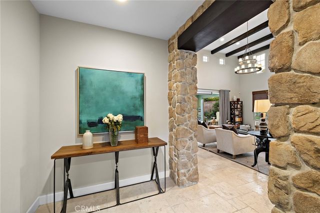 137 Sunset, Irvine, CA 92602
