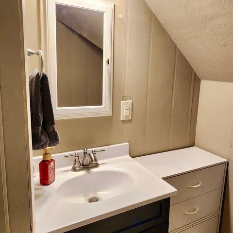 1329 2nd Avenue NW, Rochester, MN 55901