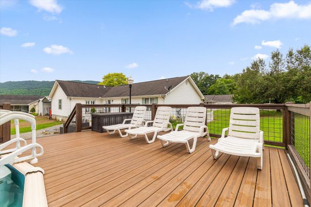 170 Misty Meadow Drive, South Pittsburg, TN 37380