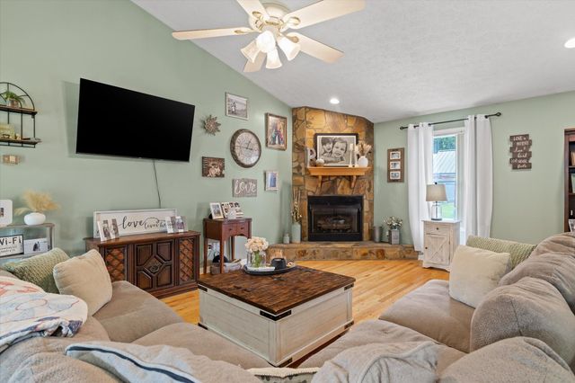 170 Misty Meadow Drive, South Pittsburg, TN 37380
