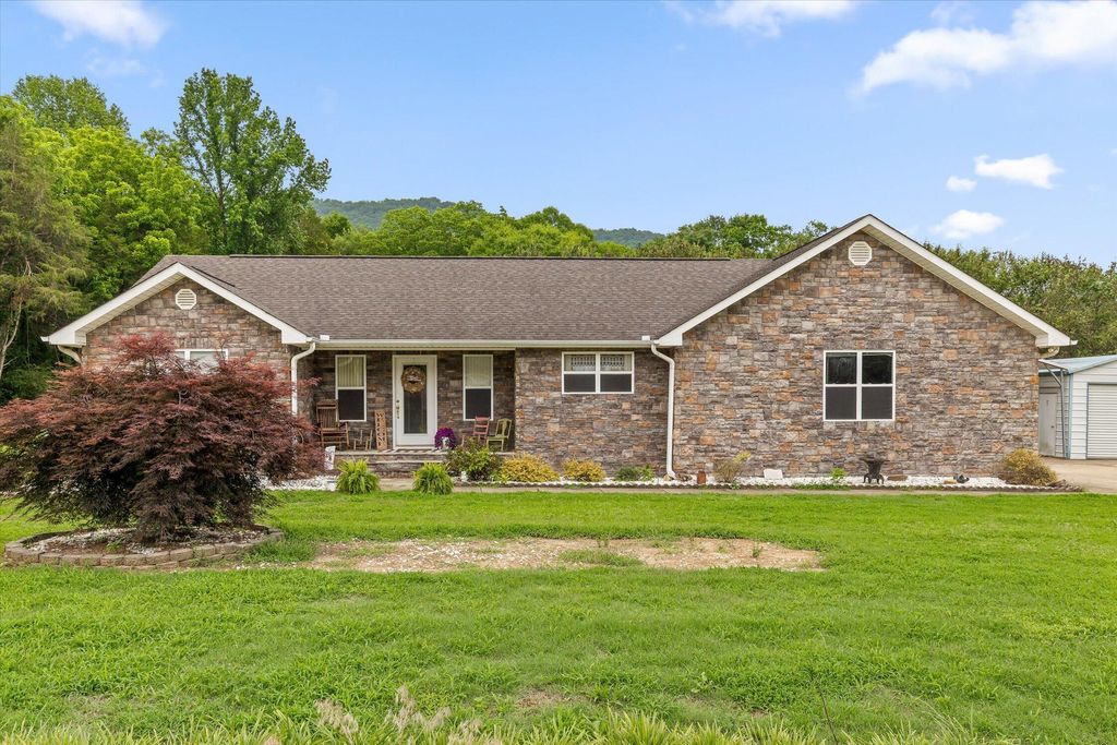 170 Misty Meadow Drive, South Pittsburg, TN 37380