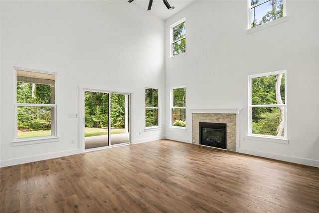 5 Chickamauga Lane, Simpsonville, SC 29681