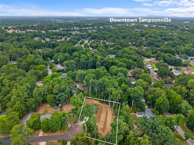 5 Chickamauga Lane, Simpsonville, SC 29681