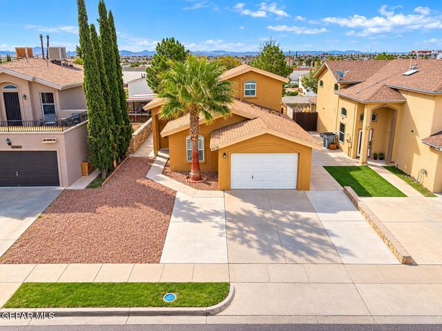 3676 LA CUESTA Drive, El Paso, TX 79936