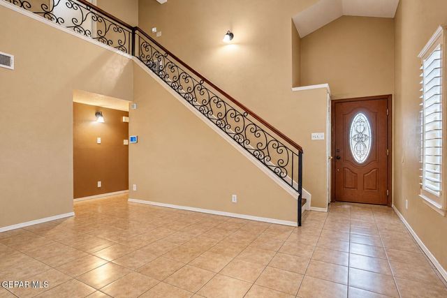 3676 LA CUESTA Drive, El Paso, TX 79936