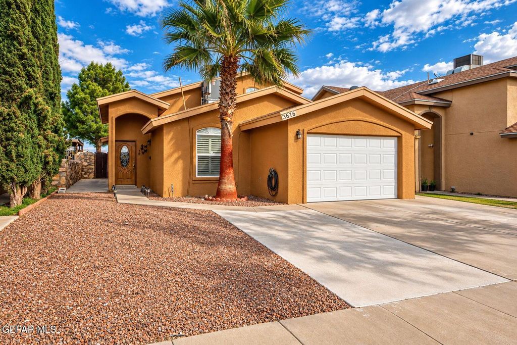 3676 LA CUESTA Drive, El Paso, TX 79936