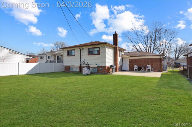 29821 Wagner Drive, Warren, MI 48093